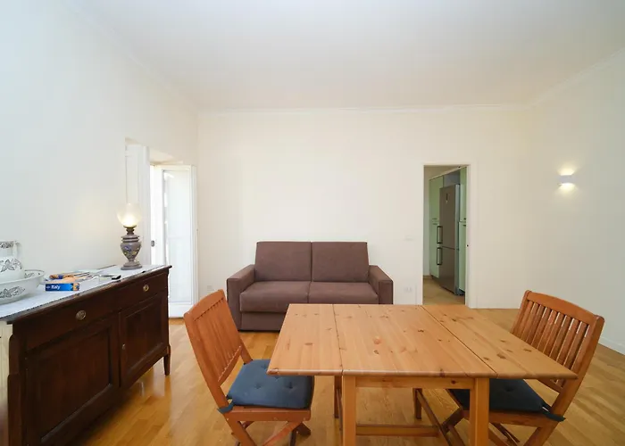 Apartment Juan&elisa Trevi By Buddyrent