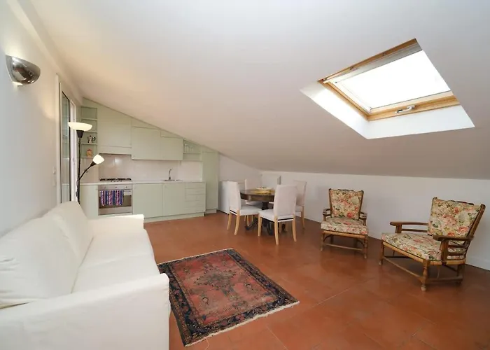 Apartment Juan&elisa Trevi By Buddyrent